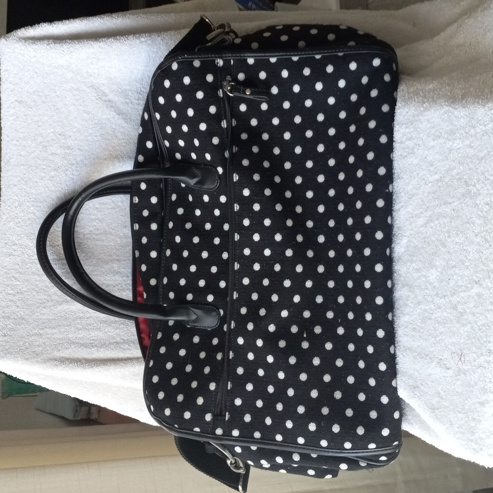 Bueno carry on bag